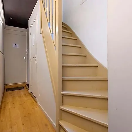 Au Qui Dort - Magasin Apartment *